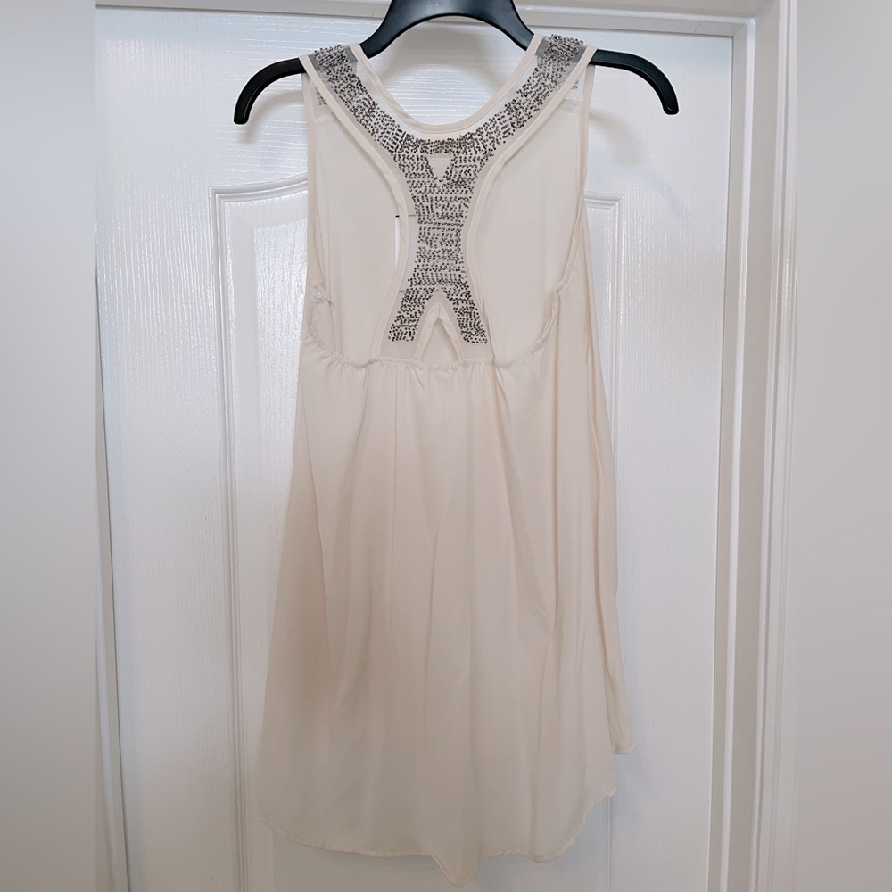 HIP tank top size Large in sheer cream and pretty bugle beaded racerback NWT